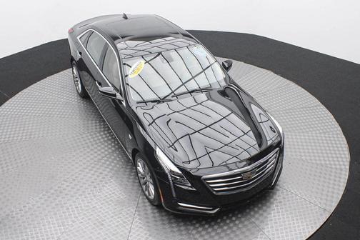 Photo 3 of 64 of 2018 Cadillac CT6 3.6L Standard