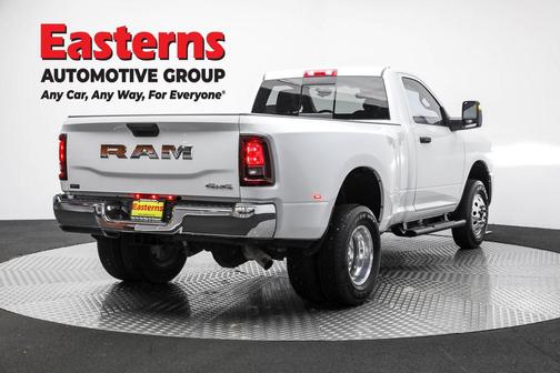 2025 RAM 3500 Tradesman Regular Cab 4x4 8' Box