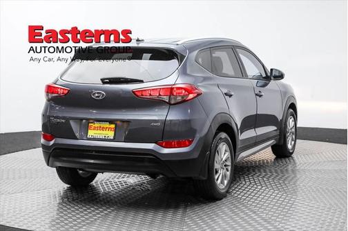 2017 Hyundai TUCSON SE
