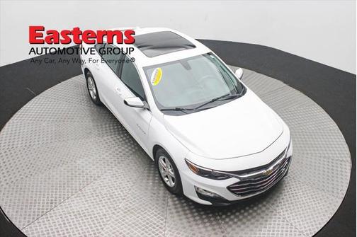 2022 Chevrolet Malibu FWD LT