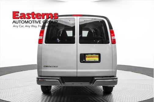 2018 Chevrolet Express 3500 LT