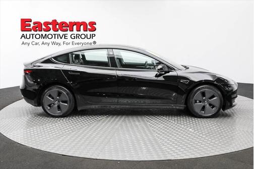 2022 Tesla Model 3 Standard Range