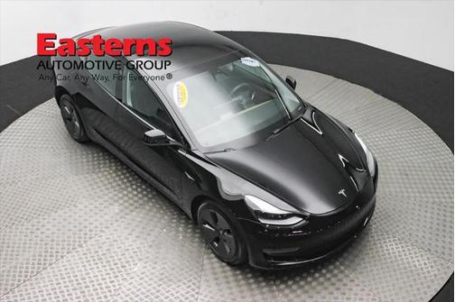 2022 Tesla Model 3 Standard Range