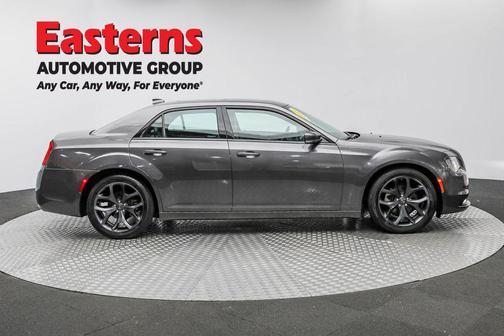 2023 Chrysler 300 S