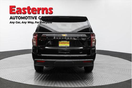 2023 Chevrolet Suburban LT
