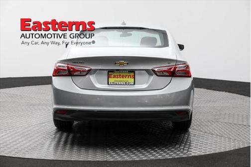 2022 Chevrolet Malibu FWD LT