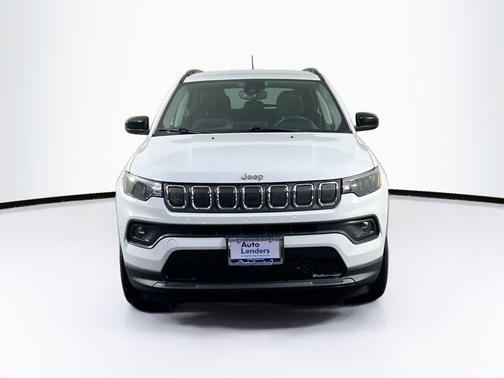 Bright White Clearcoat 2022 Jeep Compass Latitude Lux