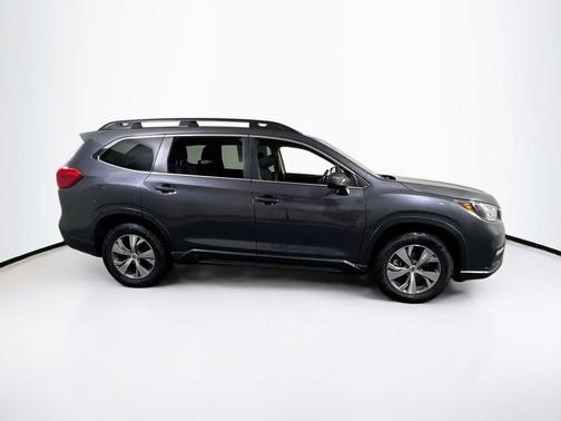 Magnetite Gray Metallic 2022 Subaru Ascent Premium 7-Passenger