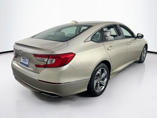 Champagne Frost Pearl 2018 Honda Accord EX-L