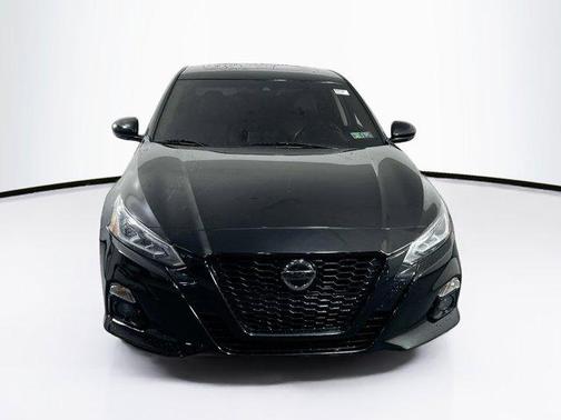 2022 Nissan Altima SR Intelligent AWD