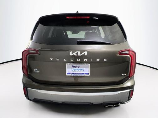 Dark Moss 2023 Kia Telluride S