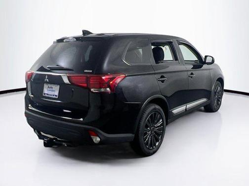 2020 Mitsubishi Outlander ES