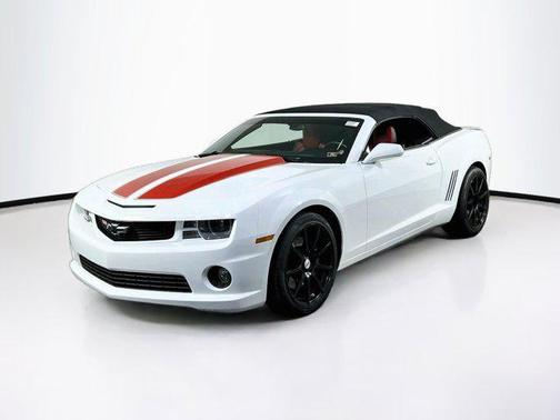 Summit White 2013 Chevrolet Camaro 2SS