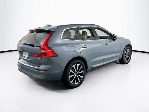 2023 Volvo XC60 B5 Core