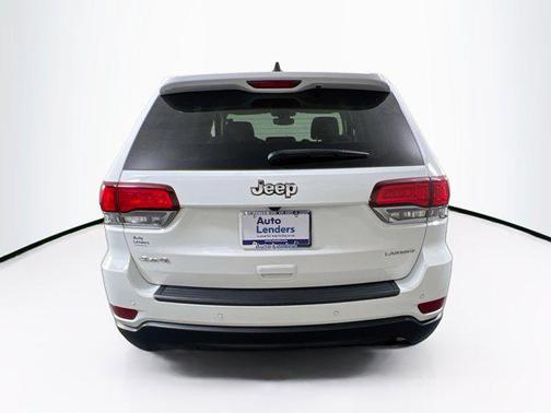 2022 Jeep Grand Cherokee Laredo