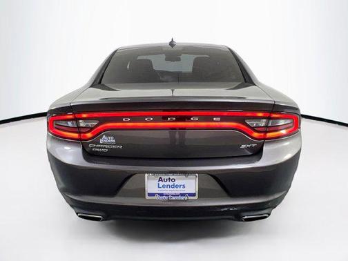 2017 Dodge Charger SXT