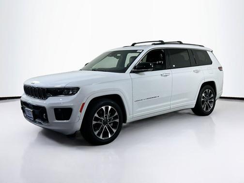 Bright White Clearcoat 2023 Jeep Grand Cherokee L Overland