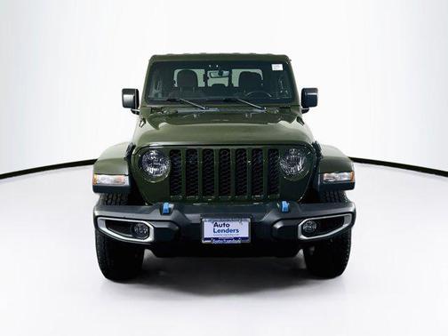 Sarge Green Clearcoat 2023 Jeep Gladiator Sport S