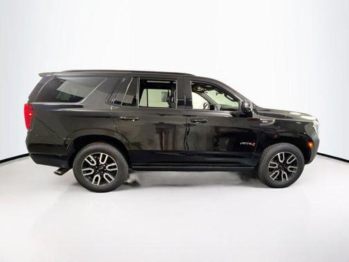 Onyx Black 2021 GMC Yukon 4WD AT4