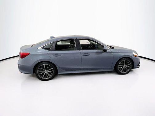 2022 Honda Civic Touring