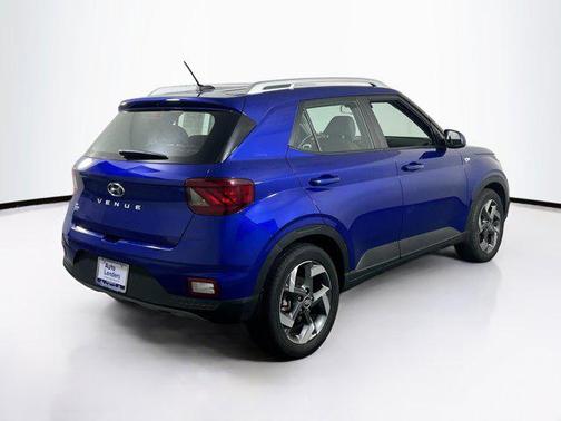 2023 Hyundai VENUE Limited