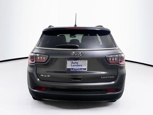 Granite Crystal Metallic Clearcoat 2023 Jeep Compass Limited