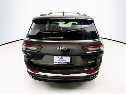 Rocky Mountain Pearlcoat 2022 Jeep Grand Cherokee L Overland