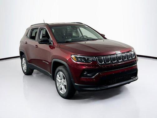 Velvet Red Pearlcoat 2022 Jeep Compass Latitude