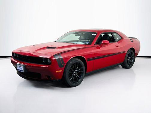 Redline Red Tricoat Pearl 2018 Dodge Challenger SXT