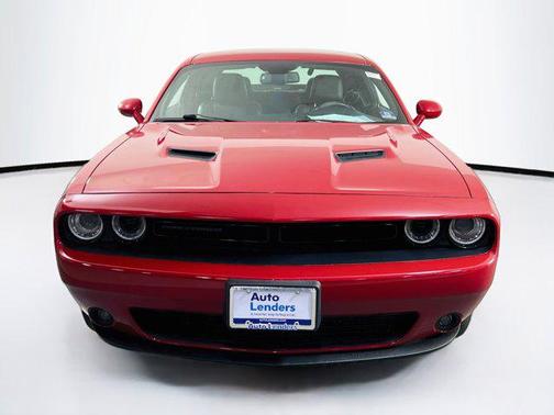 Redline Red Tricoat Pearl 2018 Dodge Challenger SXT