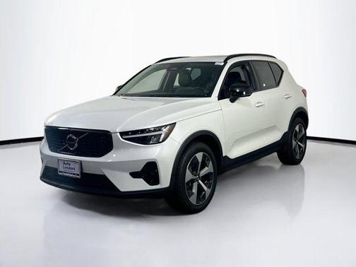 Used Volvo Xc40 B5 Plus Dark Theme For Sale Near Wyncote, Pa 