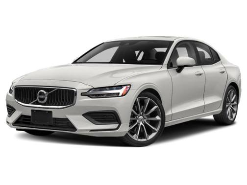 Crystal White Metallic 2022 Volvo S60 T5 Momentum