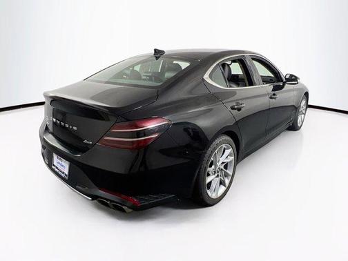 2022 Genesis G70 2.0T AWD