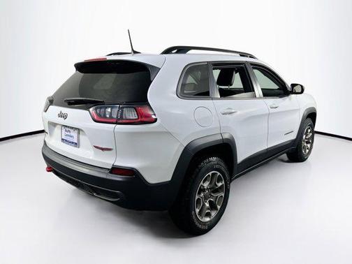 Bright White Clearcoat 2022 Jeep Cherokee Trailhawk
