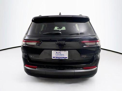 Diamond Black Crystal Pearlcoat 2023 Jeep Grand Cherokee L Limited