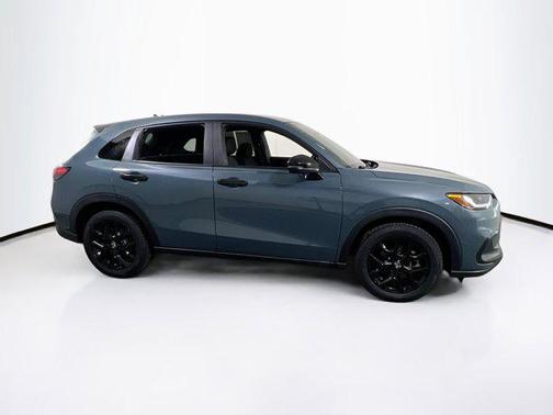 Urban Gray Pearl 2023 Honda HR-V AWD Sport
