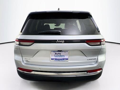 Silver Zynith 2023 Jeep Grand Cherokee Limited