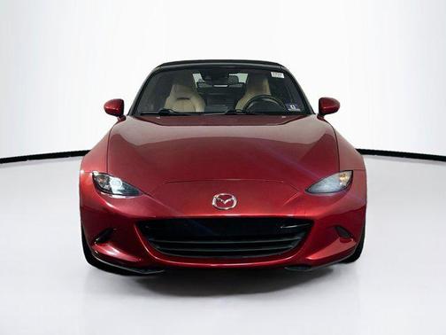 2016 Mazda MX-5 Miata Grand Touring
