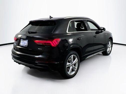 2023 Audi Q3 45 S line Premium Plus