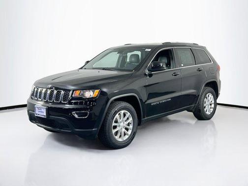 2021 Jeep Grand Cherokee Laredo