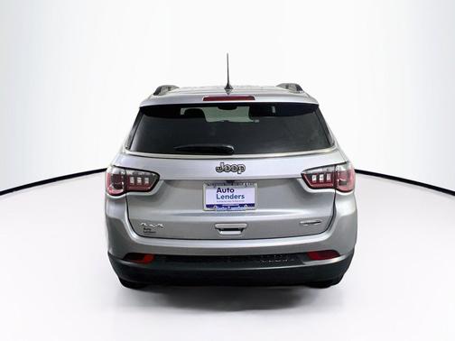 Billet Silver Metallic Clearcoat 2023 Jeep Compass Latitude Lux