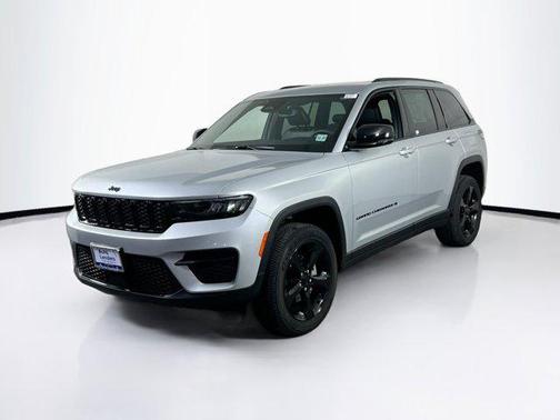 Silver Zynith 2023 Jeep Grand Cherokee Altitude