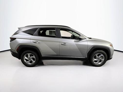 Shimmering Silver 2023 Hyundai TUCSON SEL