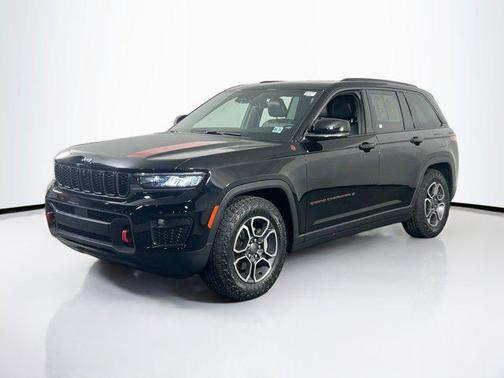 2022 Jeep Grand Cherokee Trailhawk