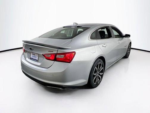 2021 Chevrolet Malibu FWD RS
