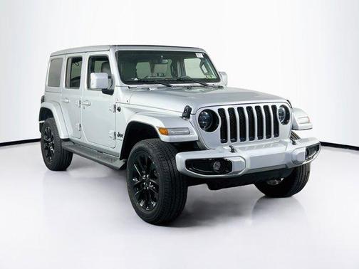 Silver Zynith Clearcoat 2023 Jeep Wrangler 4-Door High Altitude 4x4