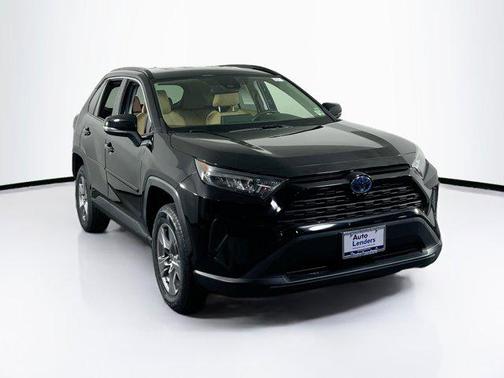 2022 Toyota RAV4 Hybrid LE