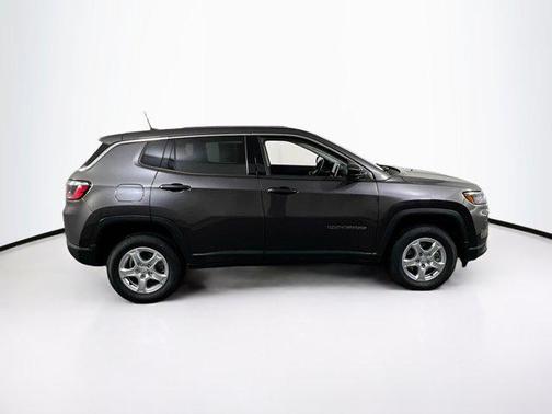 2022 Jeep Compass Sport
