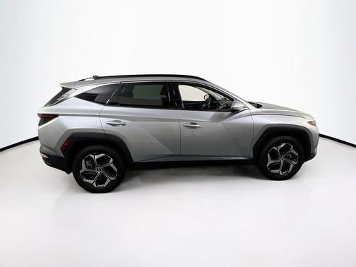 Shimmering Silver 2023 Hyundai TUCSON Limited