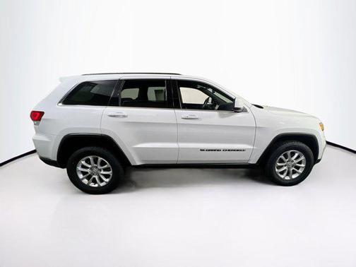 2022 Jeep Grand Cherokee Laredo